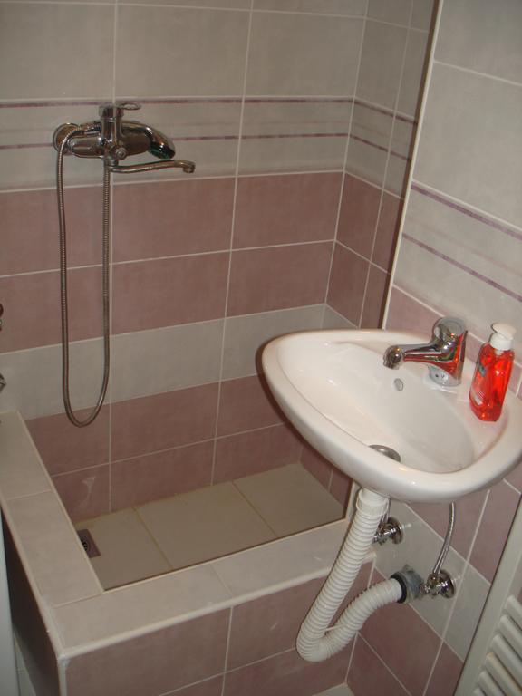 Studio Saint Sava Белград Номер фото